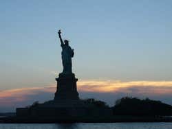 Storia di New York, Statua della Libertà